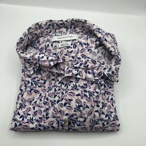 Urban Outfitters Mens Medium Shirt Pink Bees All over Print Short Sleeve Preppy